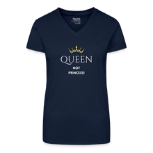 Lade das Bild in den Galerie-Viewer, T-Shirt mit V-Ausschnitt QUEEN not PRINCESS II - Dunkelblau