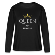 Lade das Bild in den Galerie-Viewer, Langarmshirt QUEEN not PRINCESS helle Schrift - Schwarz
