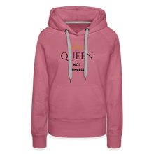 Lade das Bild in den Galerie-Viewer, Frauen Hoodie QUEEN not PRINCESS - Malve
